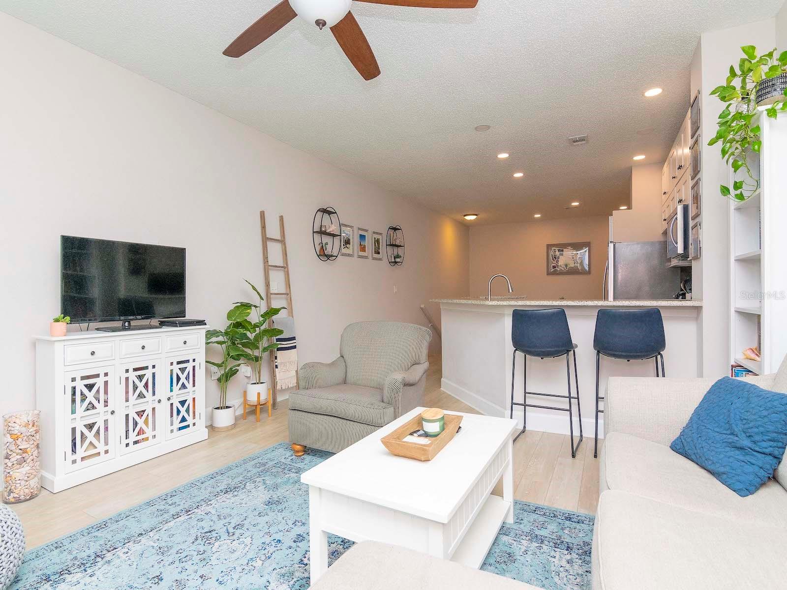 ISLAND WALK A CONDO - Residential Lease