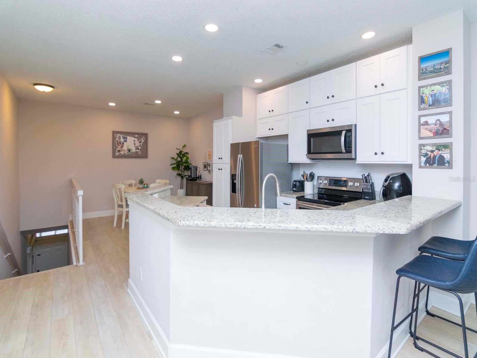 ISLAND WALK A CONDO - Residential Lease