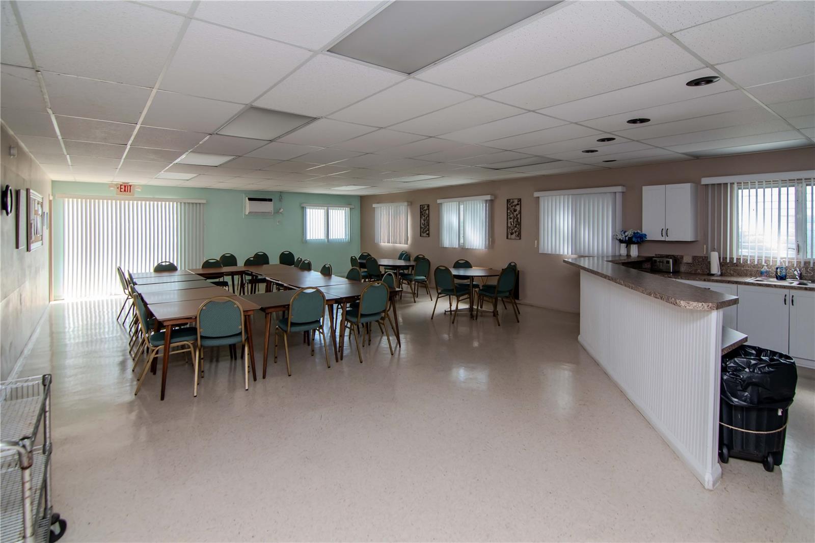 SKYE LOCH VILLAS UNREC - Residential