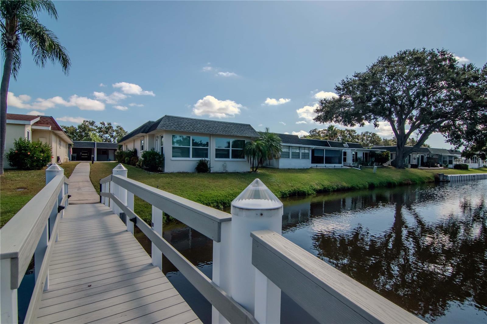 SKYE LOCH VILLAS UNREC - Residential