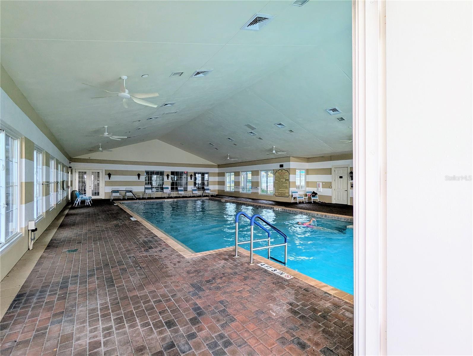 SUMMIT GREENS PH 01 - Residential