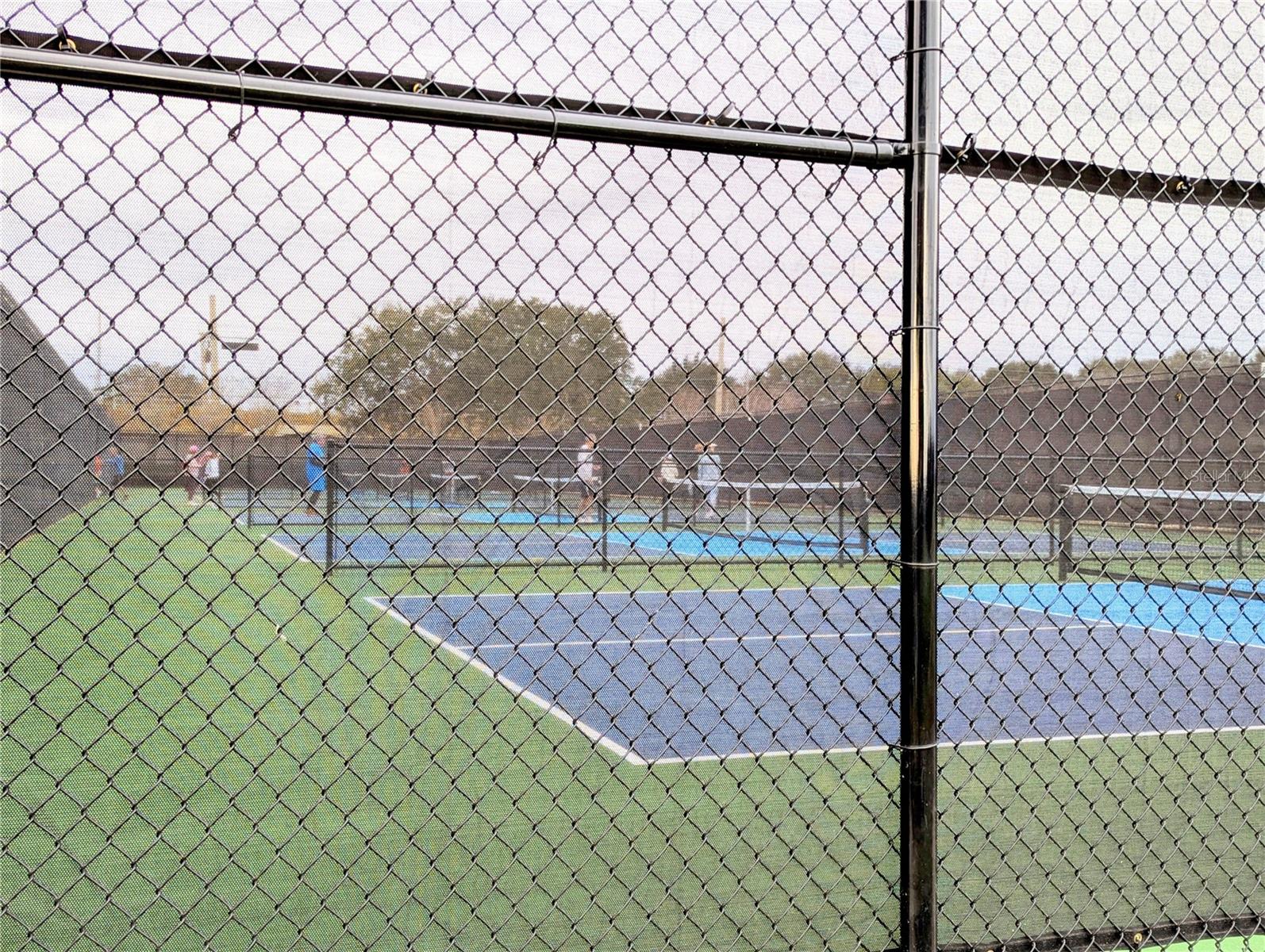 SUMMIT GREENS PH 01 - Residential