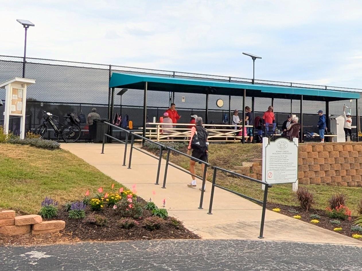 SUMMIT GREENS PH 01 - Residential