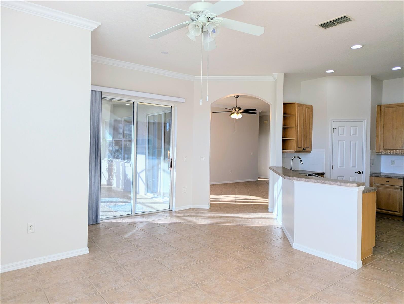 SUMMIT GREENS PH 01 - Residential