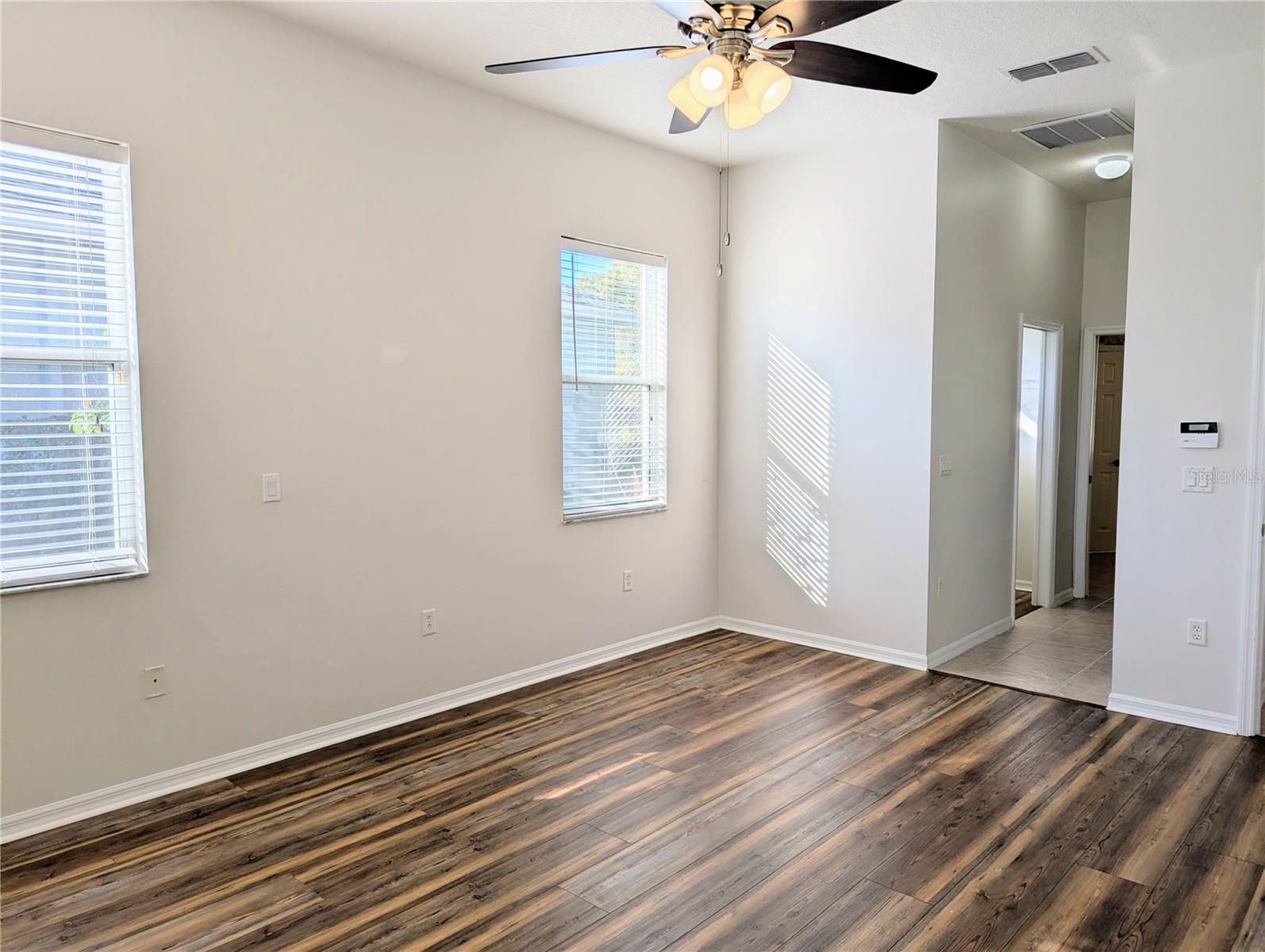 SUMMIT GREENS PH 01 - Residential