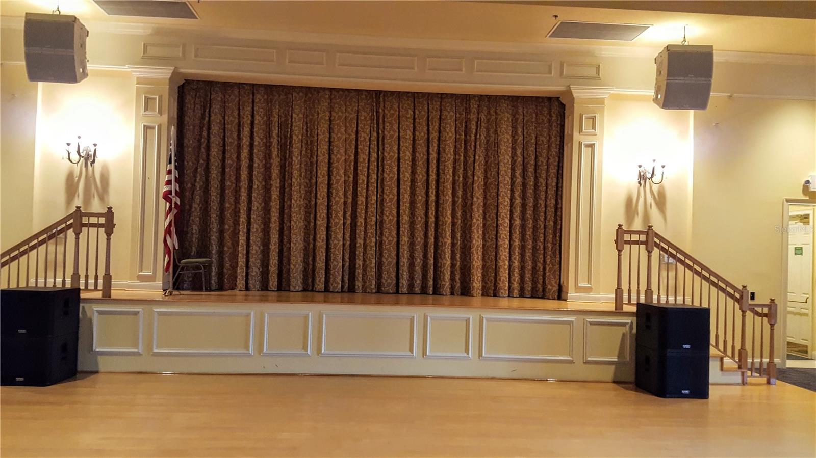 SUMMIT GREENS PH 01 - Residential