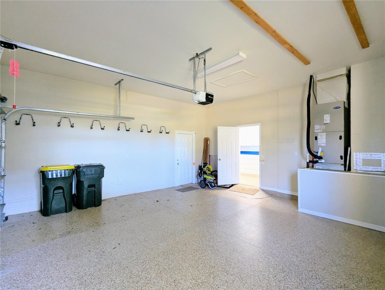 SUMMIT GREENS PH 01 - Residential