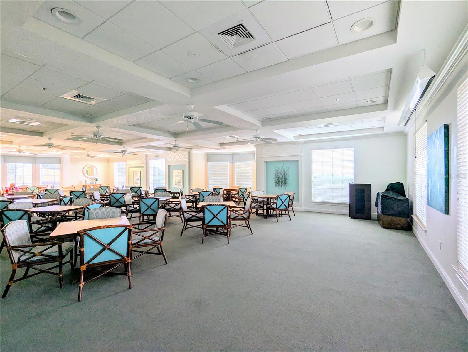 SUMMIT GREENS PH 01 - Residential