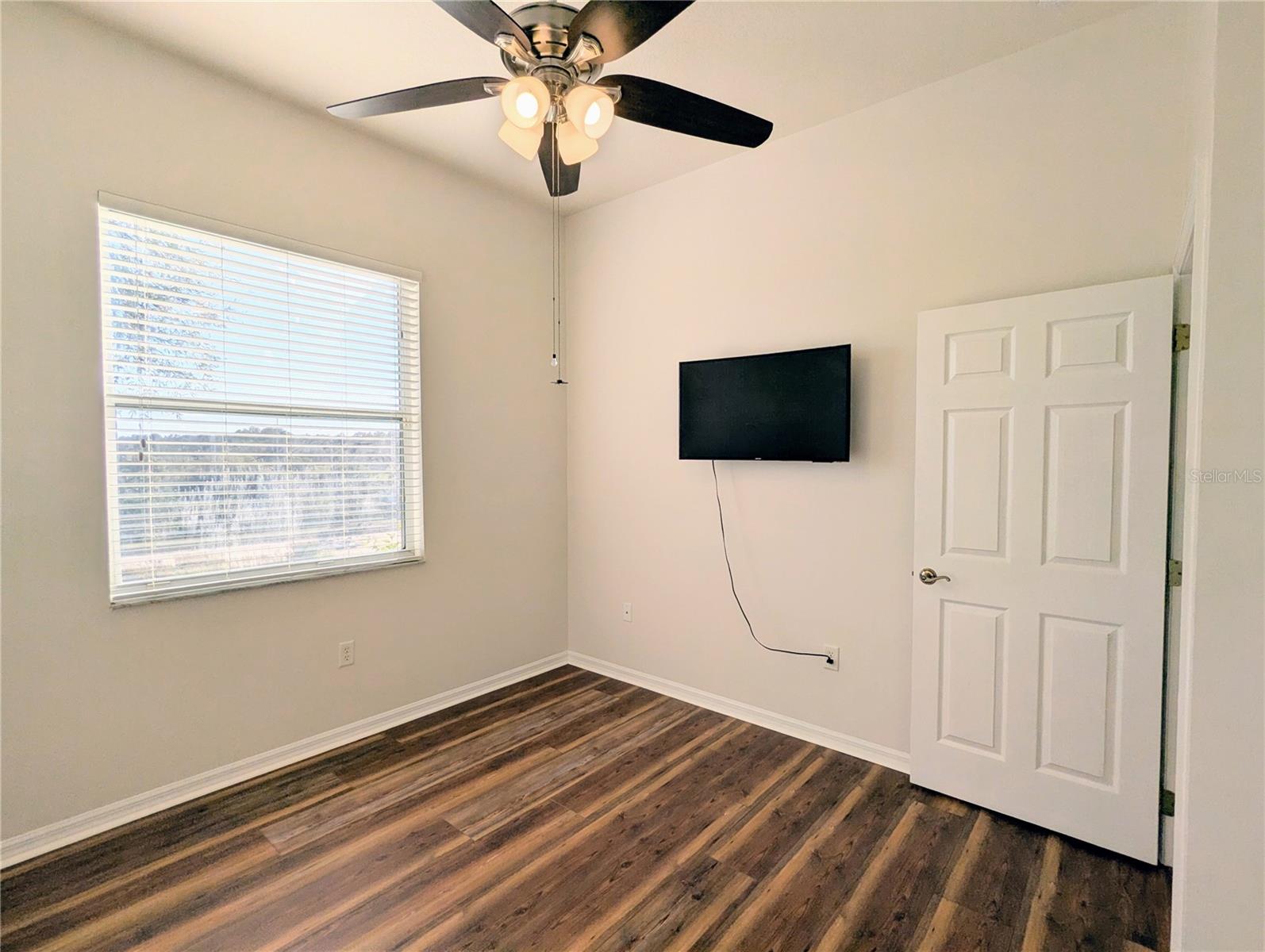 SUMMIT GREENS PH 01 - Residential