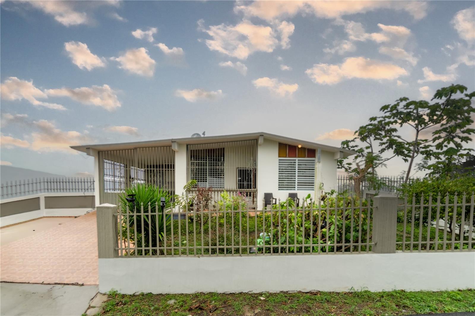 BO. MALEZAS - Residential