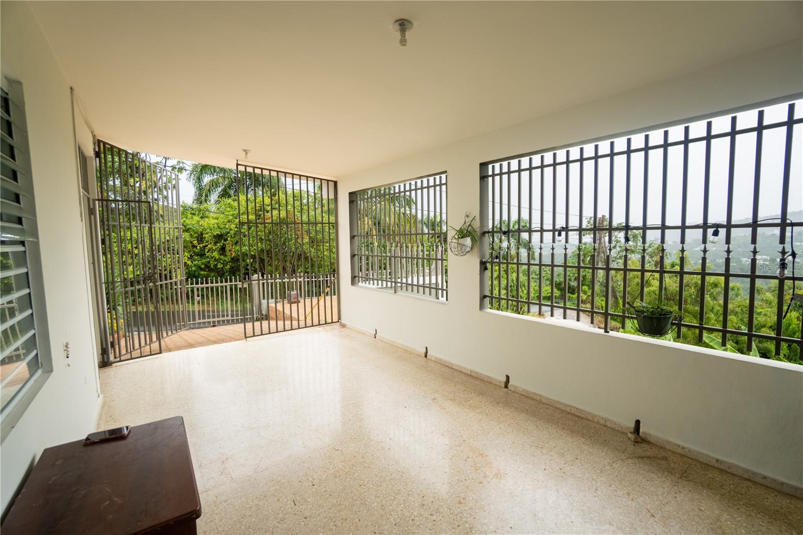 BO. MALEZAS - Residential