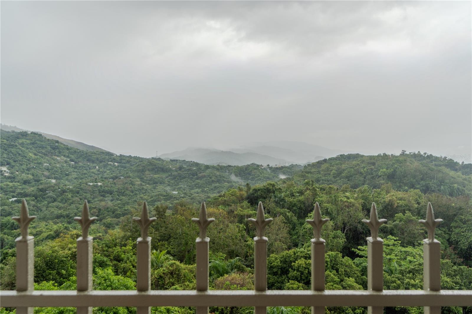 BO. MALEZAS - Residential