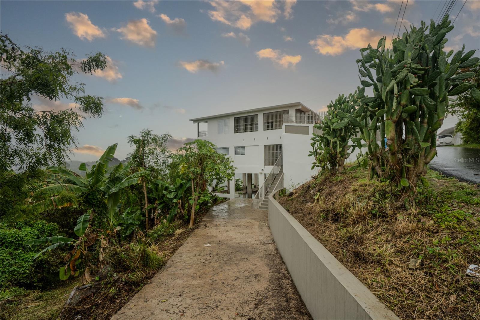 BO. MALEZAS - Residential