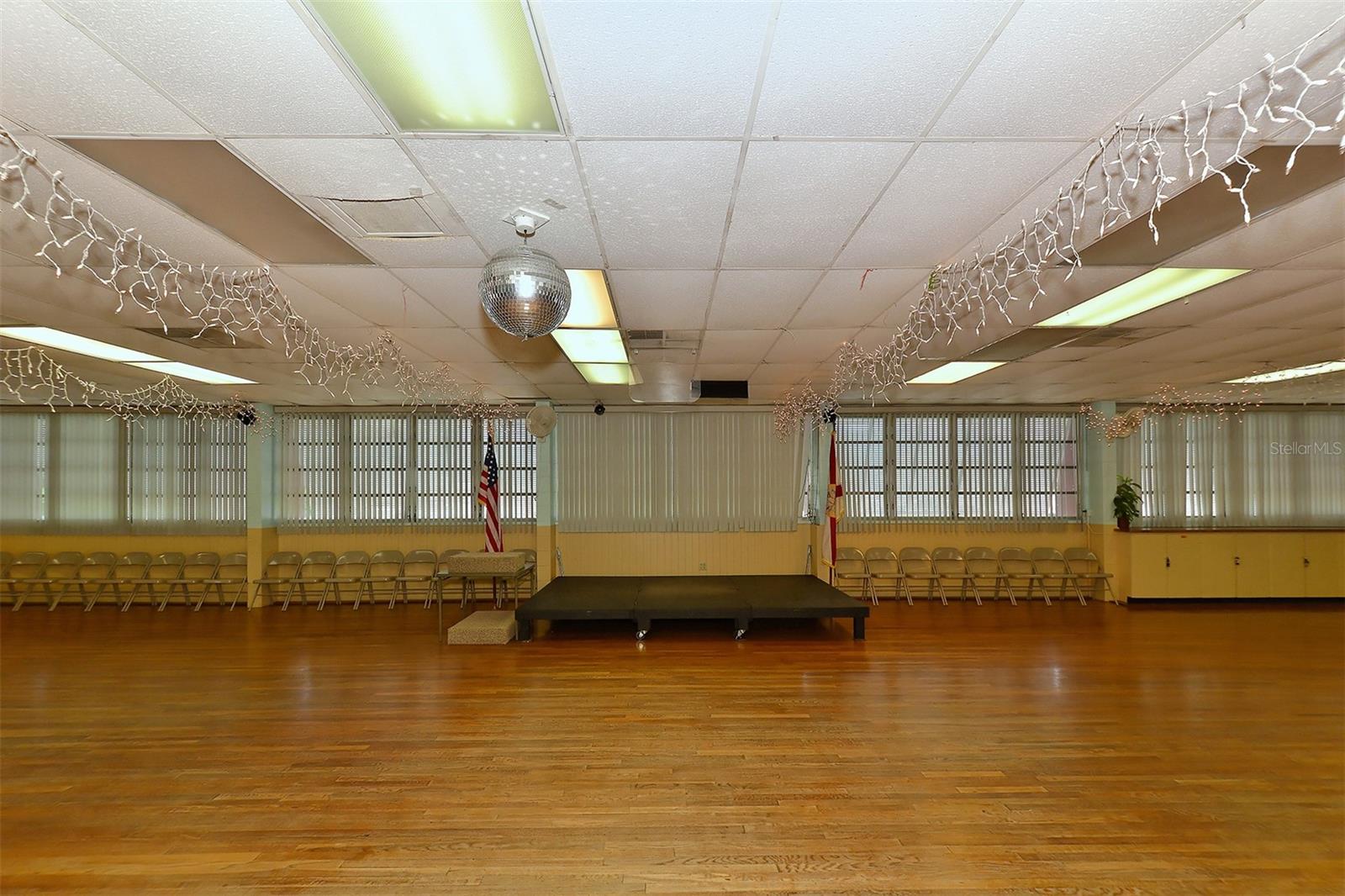 BAYSHORE VILLAGE I - Residential