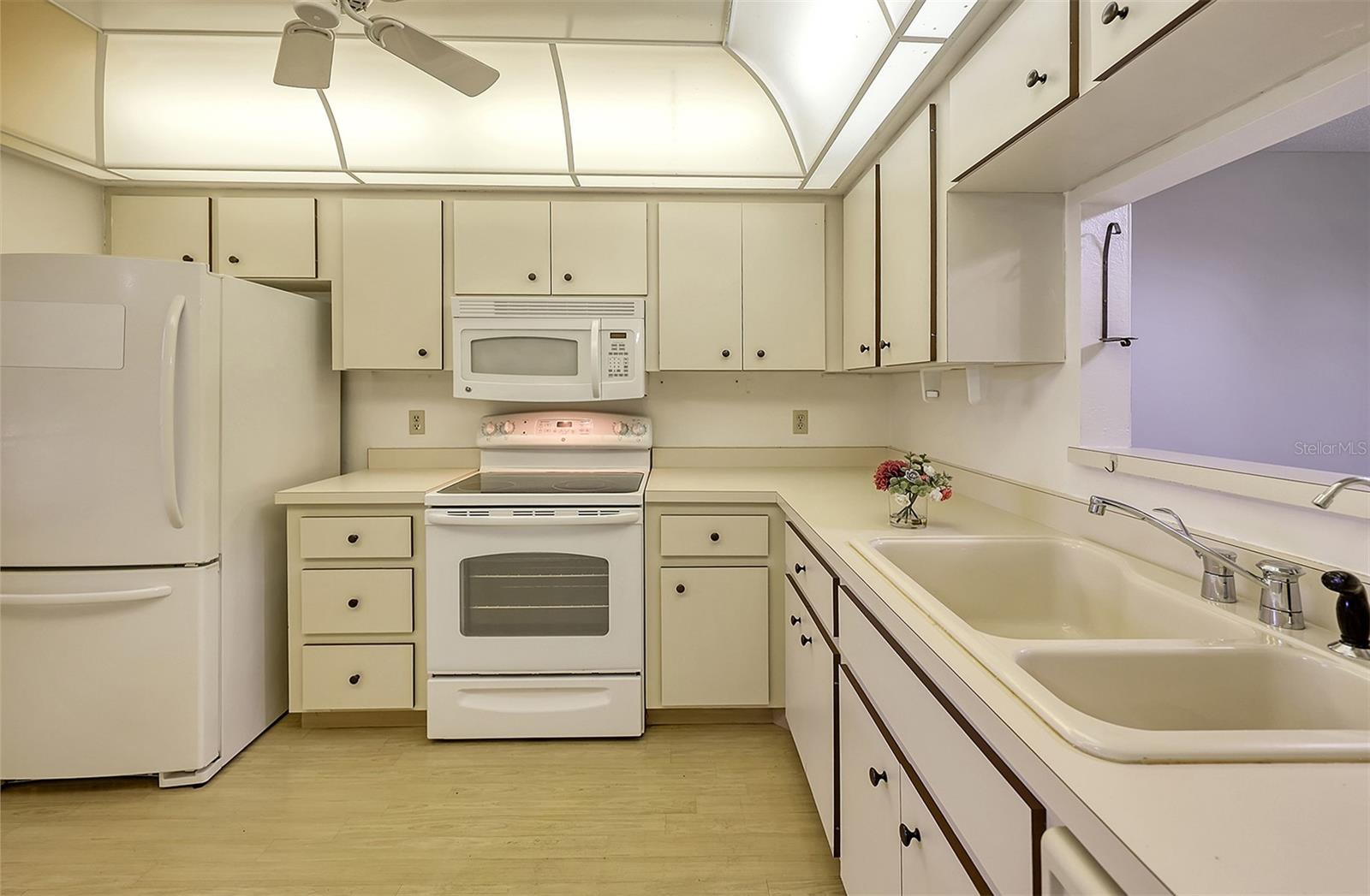 BAYSHORE VILLAGE I - Residential