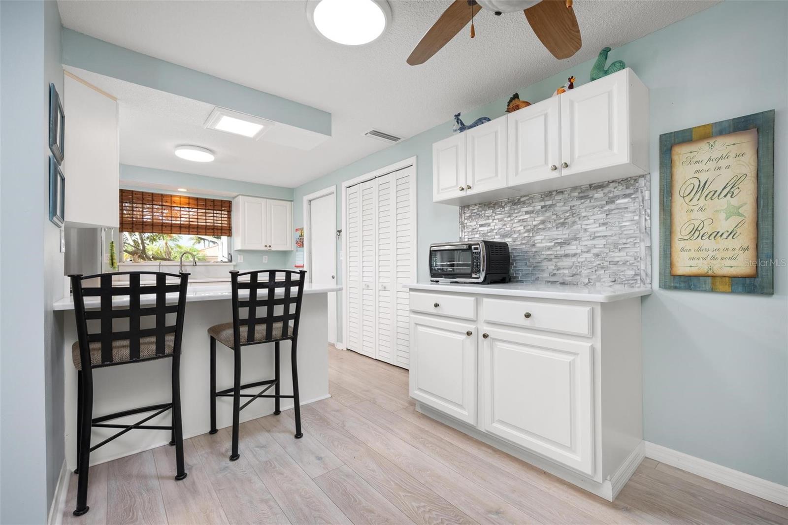 VENICE GARDENS - Residential