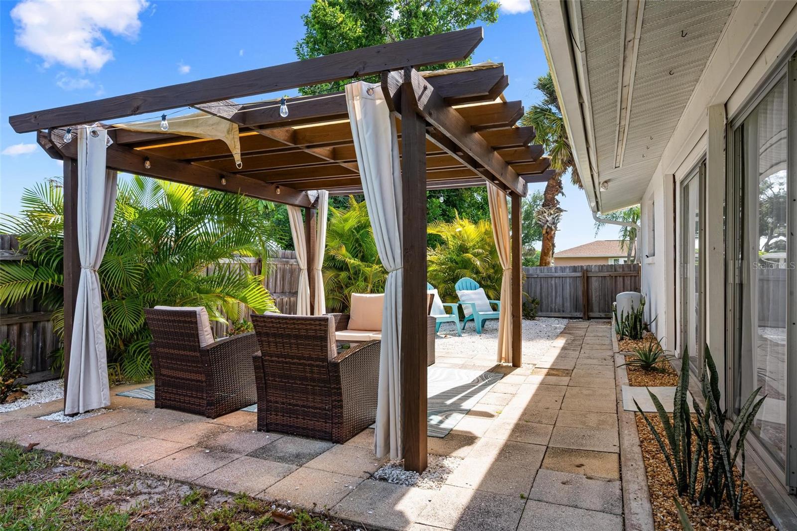 VENICE GARDENS - Residential