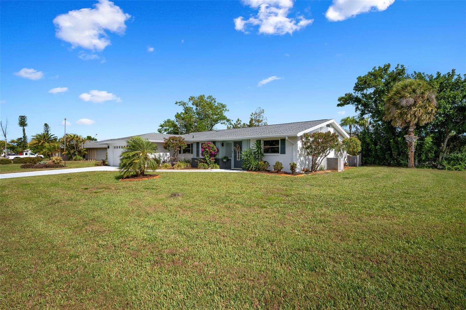 VENICE GARDENS - Residential