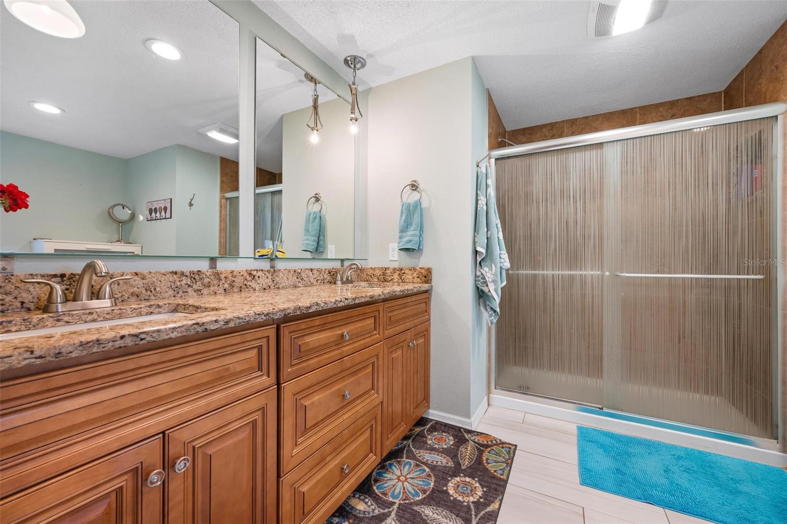 VENICE GARDENS - Residential