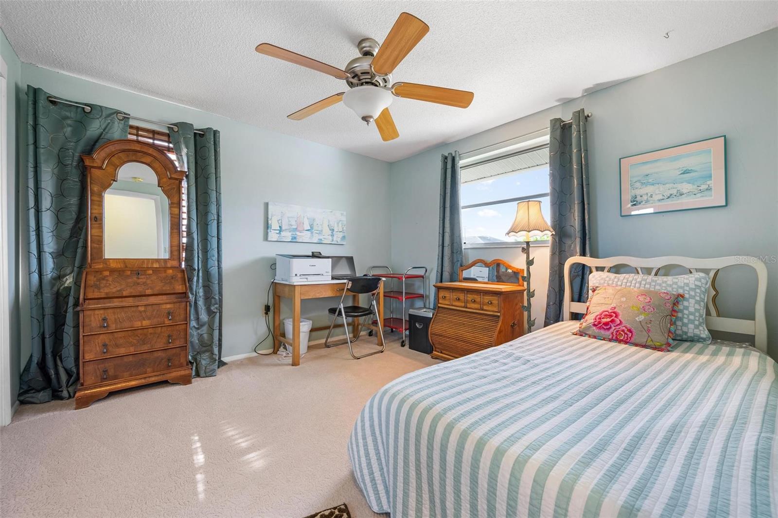 VENICE GARDENS - Residential