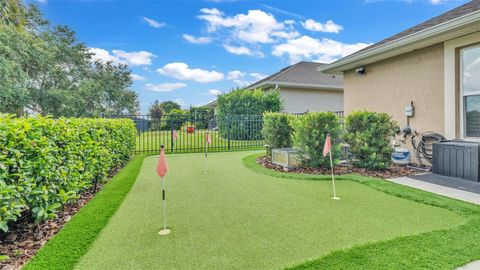 A home in LAKELAND