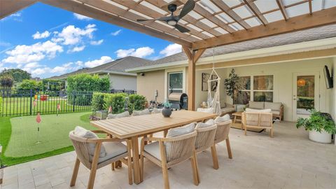 A home in LAKELAND