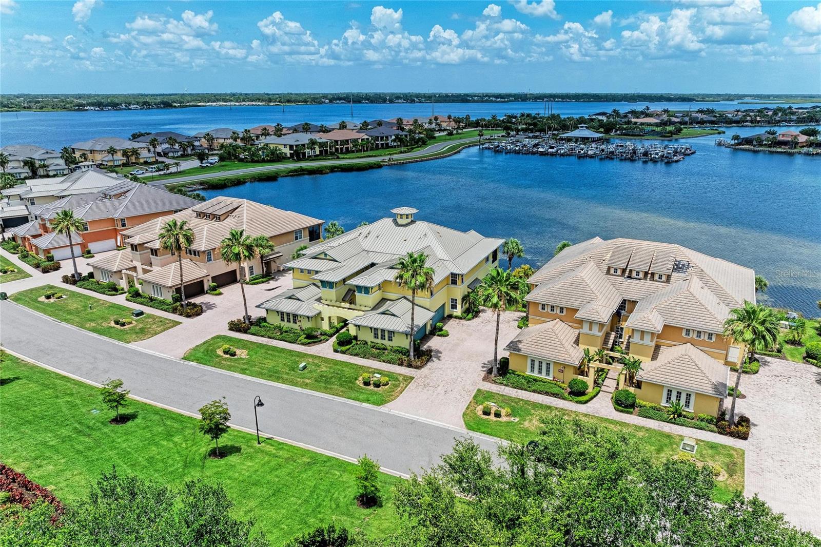 THE LAGOON I AT TIDEWATER PRESERVE - Residential