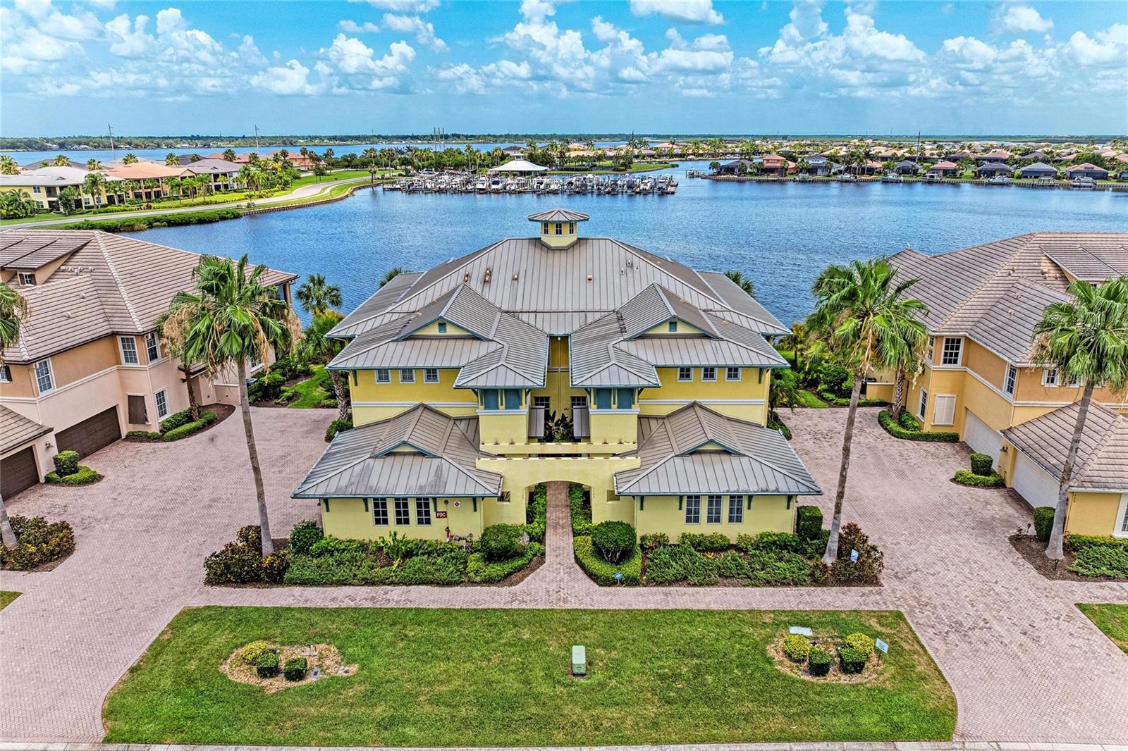 THE LAGOON I AT TIDEWATER PRESERVE - Residential