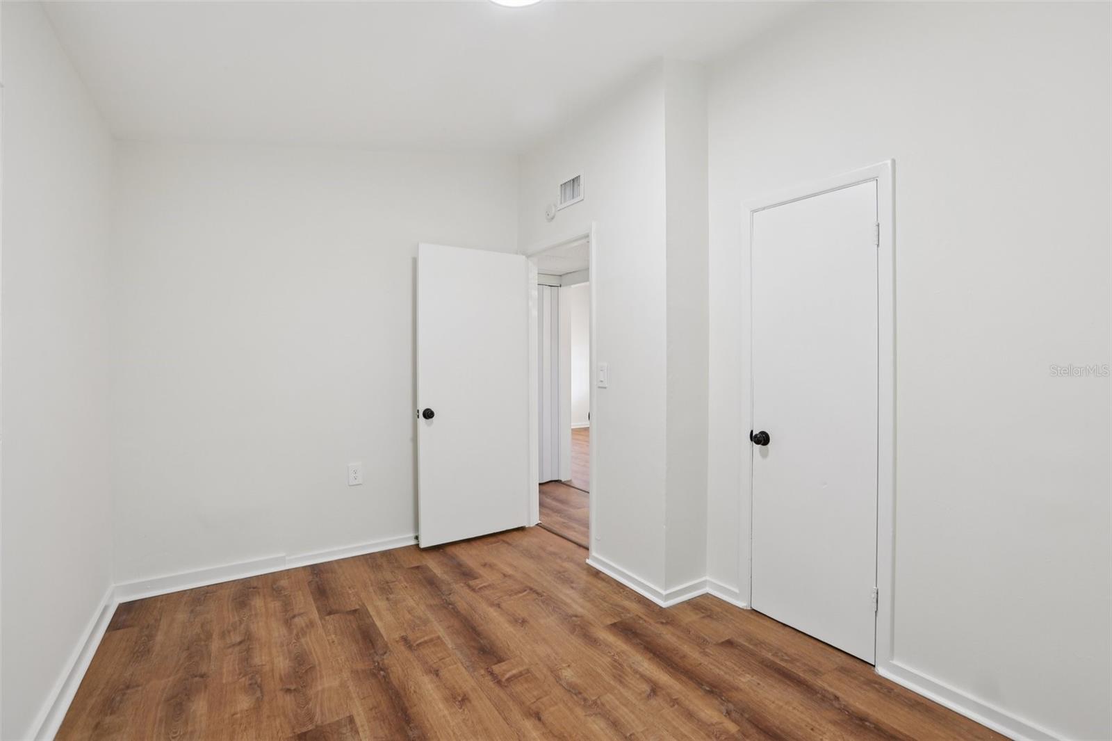 GRANT PARK - Residential