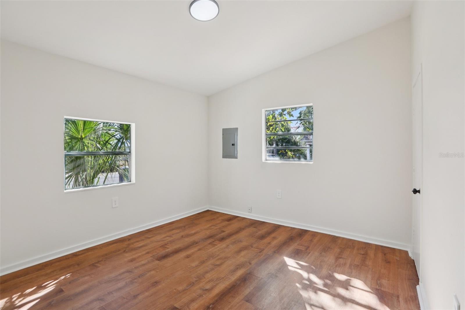 GRANT PARK - Residential