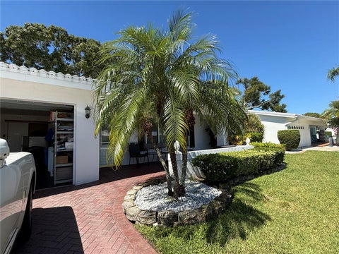3479 Mainlands Boulevard S 6, Pinellas Park, FL 33782