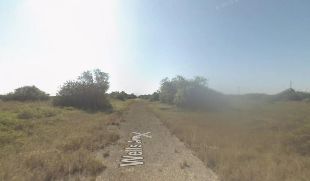 Photo of 1504 Wells Avenue, Lehigh Acres, FL 33972 (MLS # K4903363)