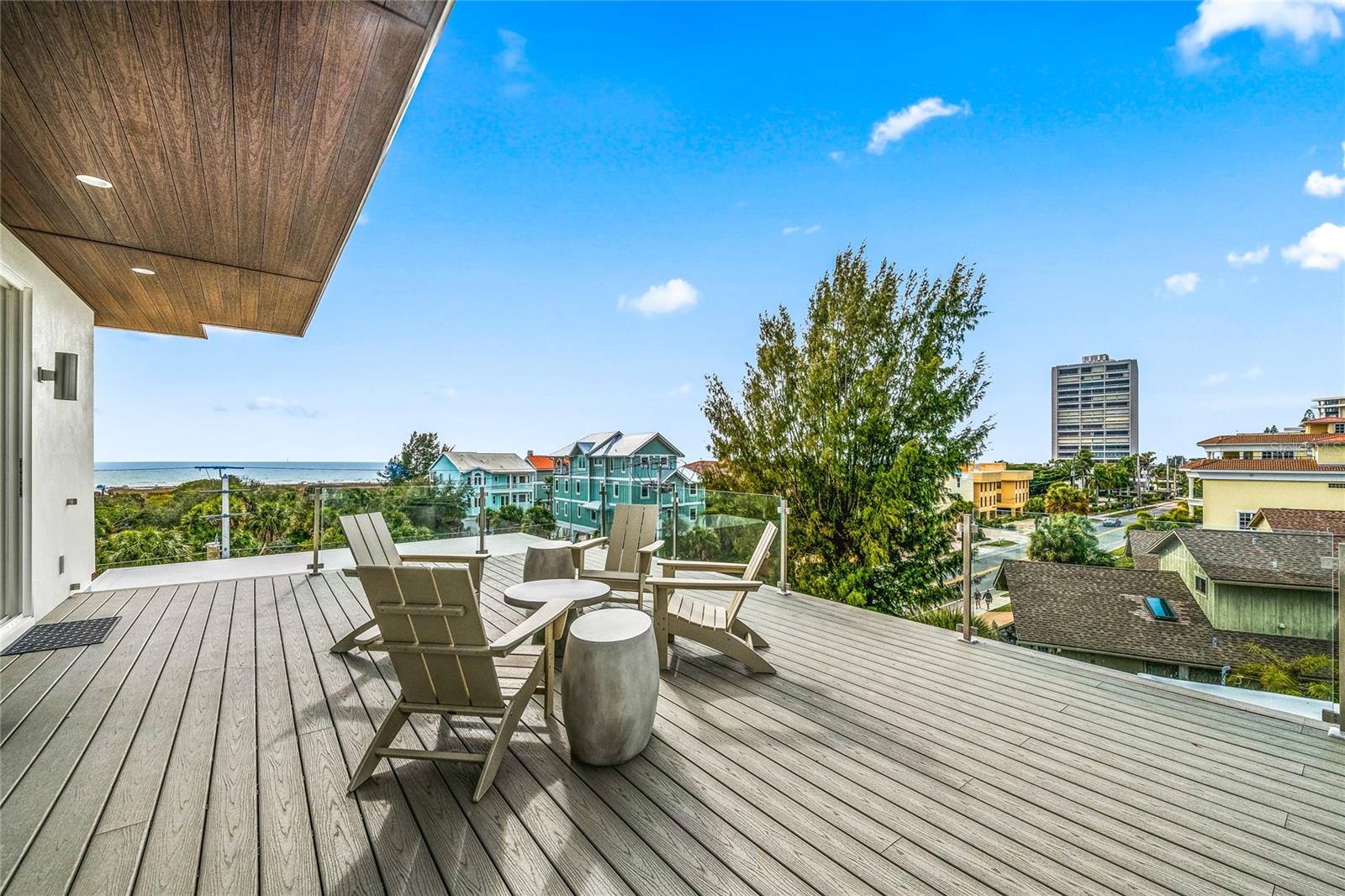 329 BEACH LAND CONDOMINIUM - Residential