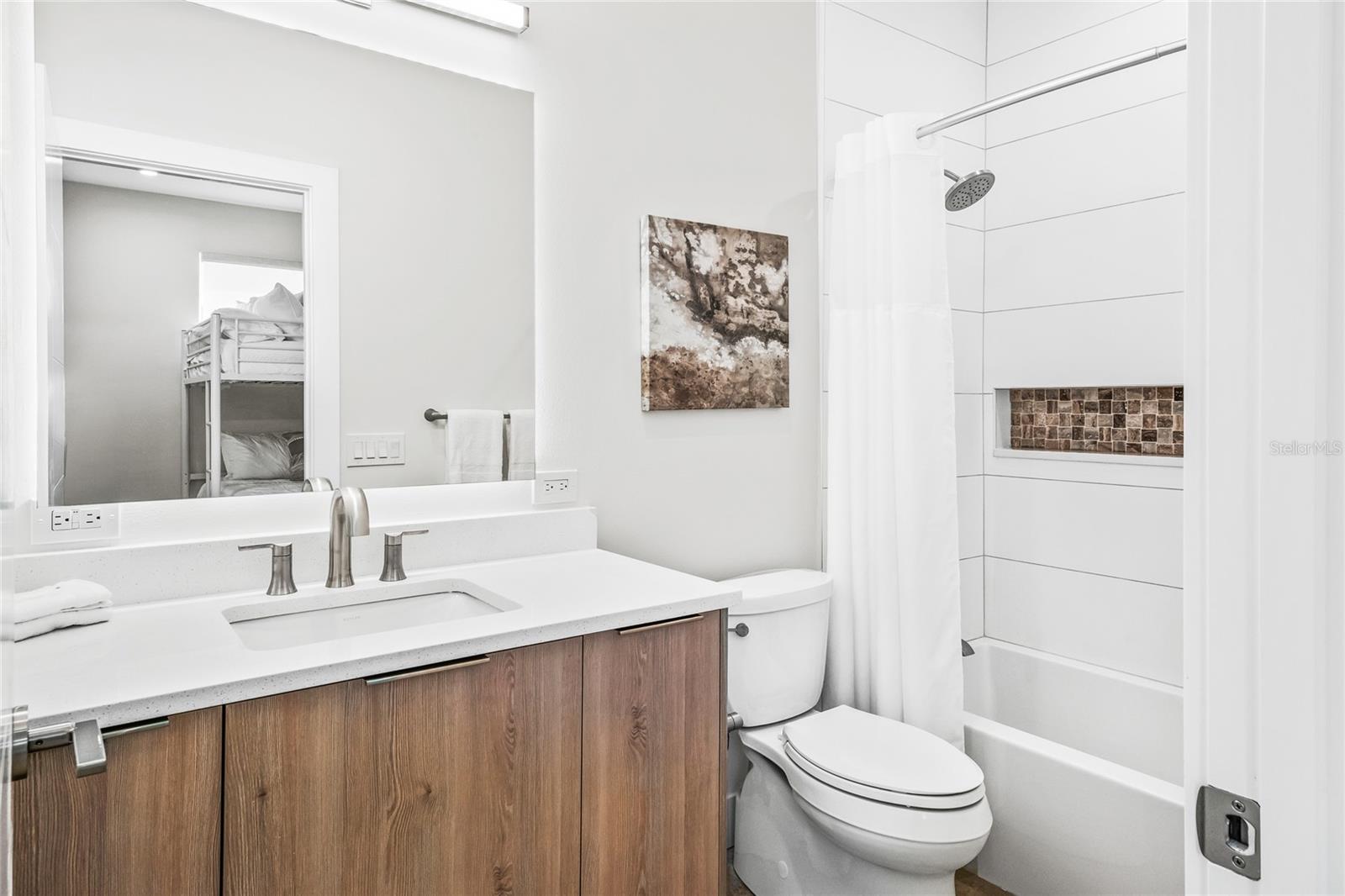 329 BEACH LAND CONDOMINIUM - Residential