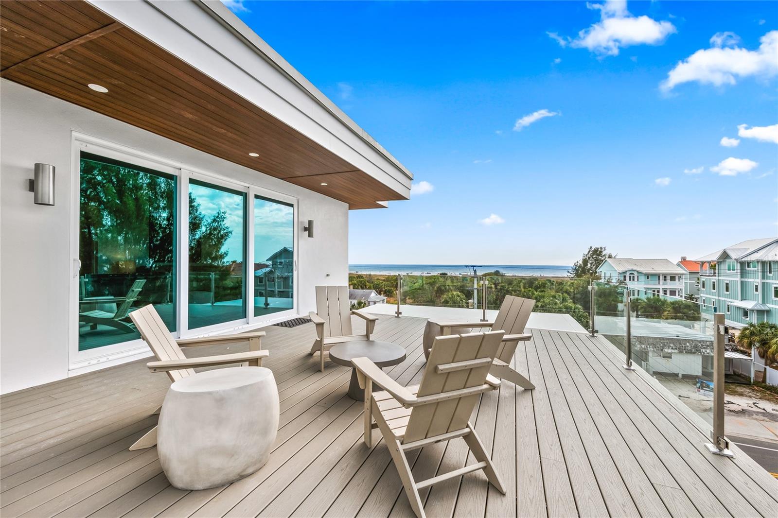 329 BEACH LAND CONDOMINIUM - Residential