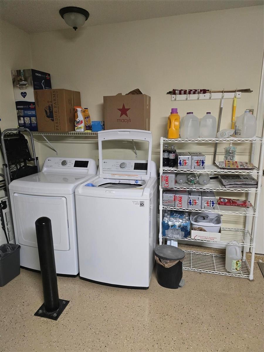 VILLAGES/MARION UN 66 - Residential