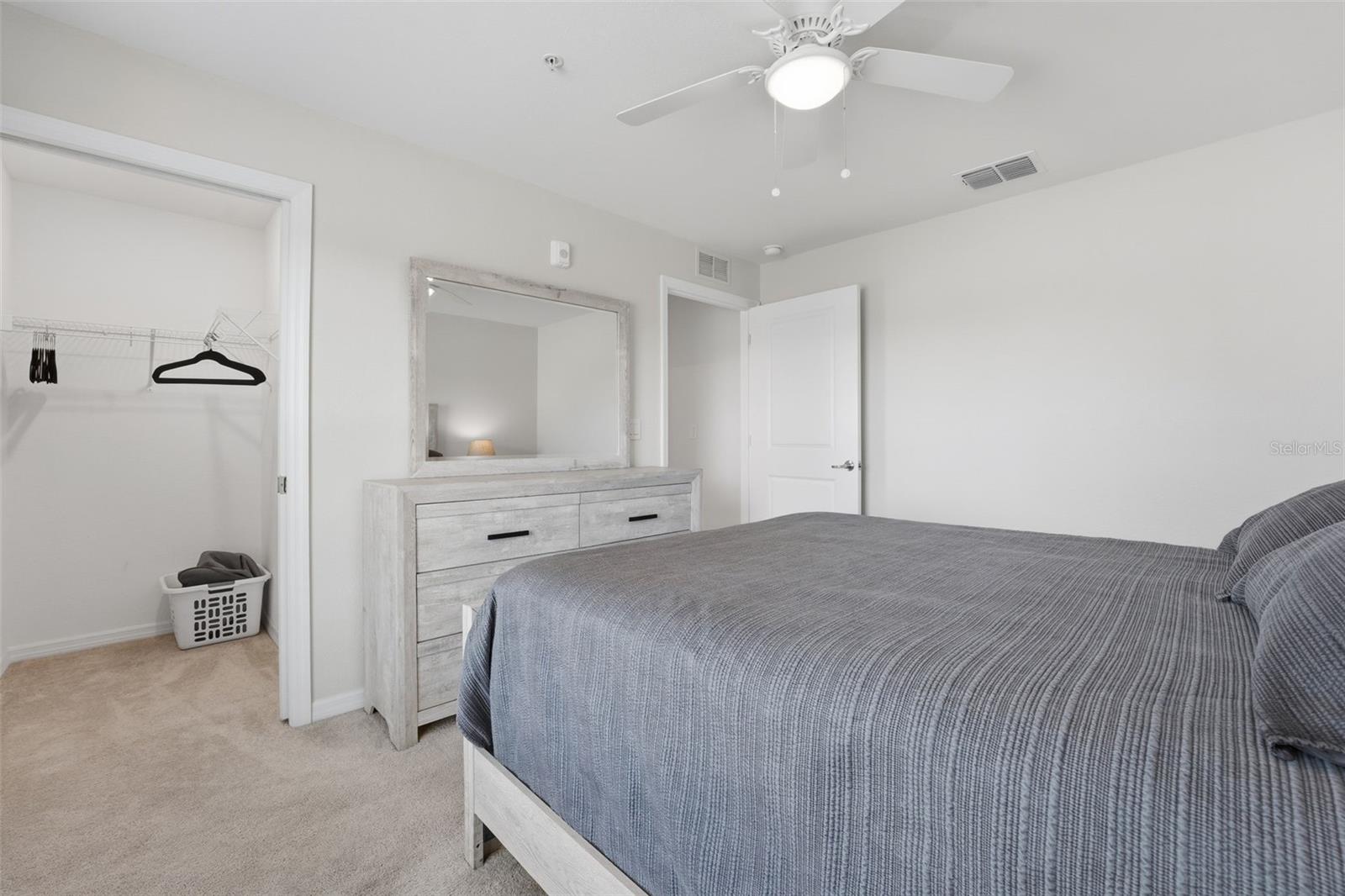 WELLEN PARK GOLF & COUNTRY CLUB - Residential