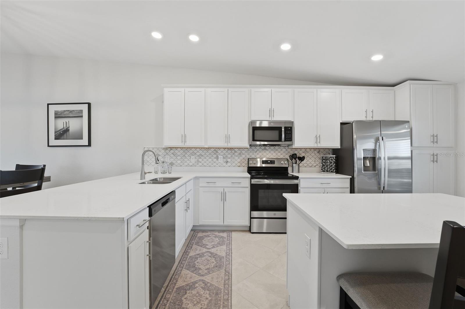 WELLEN PARK GOLF & COUNTRY CLUB - Residential