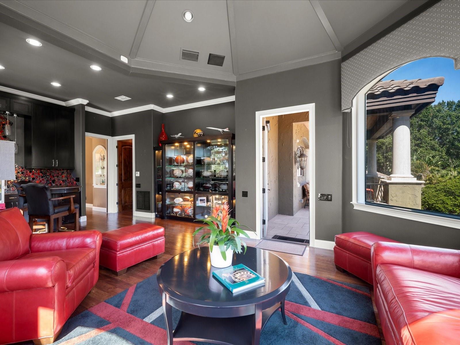 LAKES OF KEYSTONE - Residential