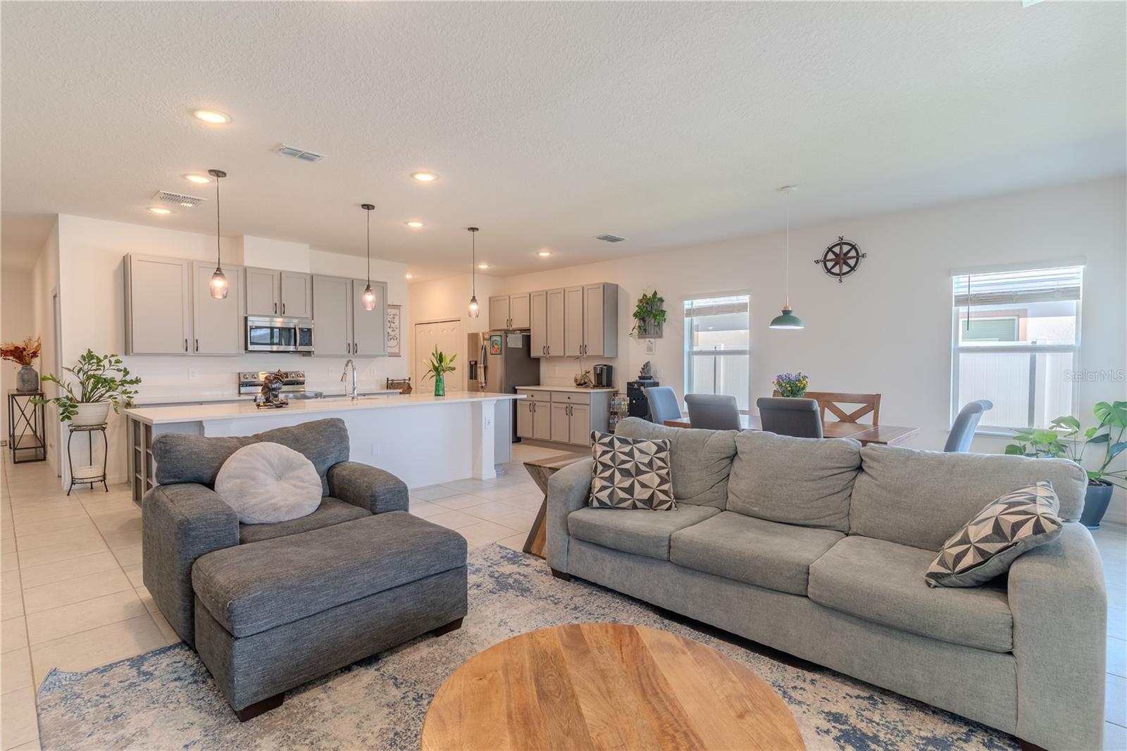 VILLAGES OF GLEN CREEK PH 1B - Residential