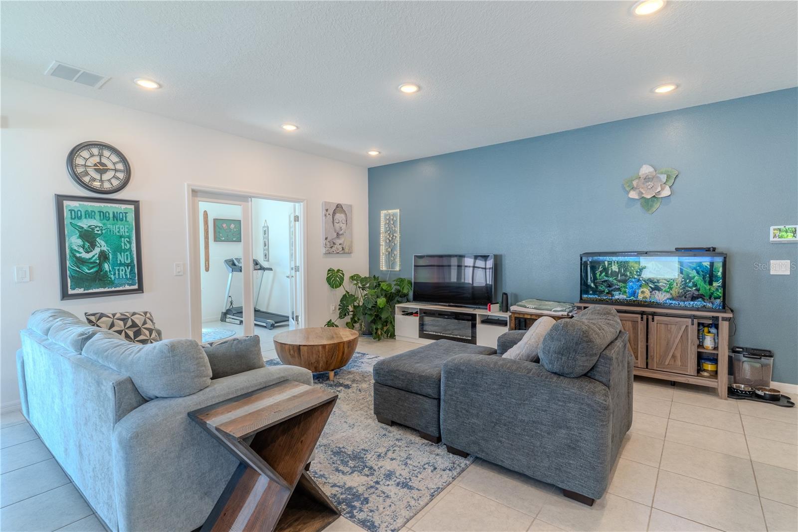 VILLAGES OF GLEN CREEK PH 1B - Residential