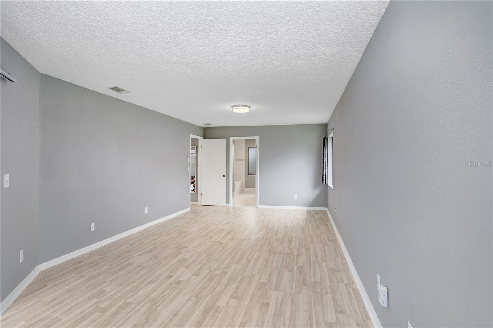 GREENBRIAR SUB - Residential