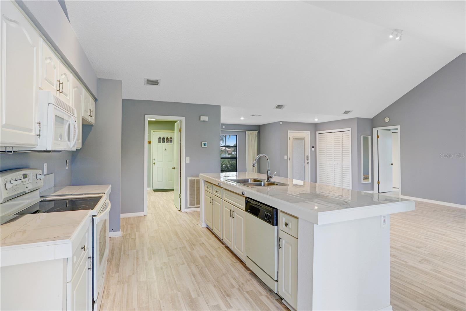 GREENBRIAR SUB - Residential