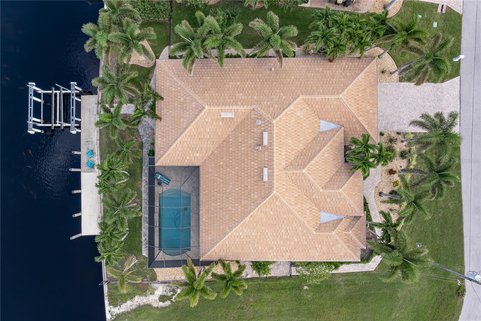 PUNTA GORDA ISLES SEC 14 - Residential