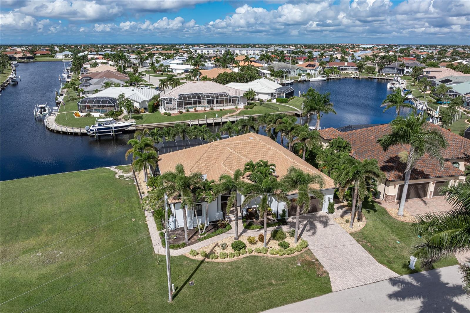 PUNTA GORDA ISLES SEC 14 - Residential