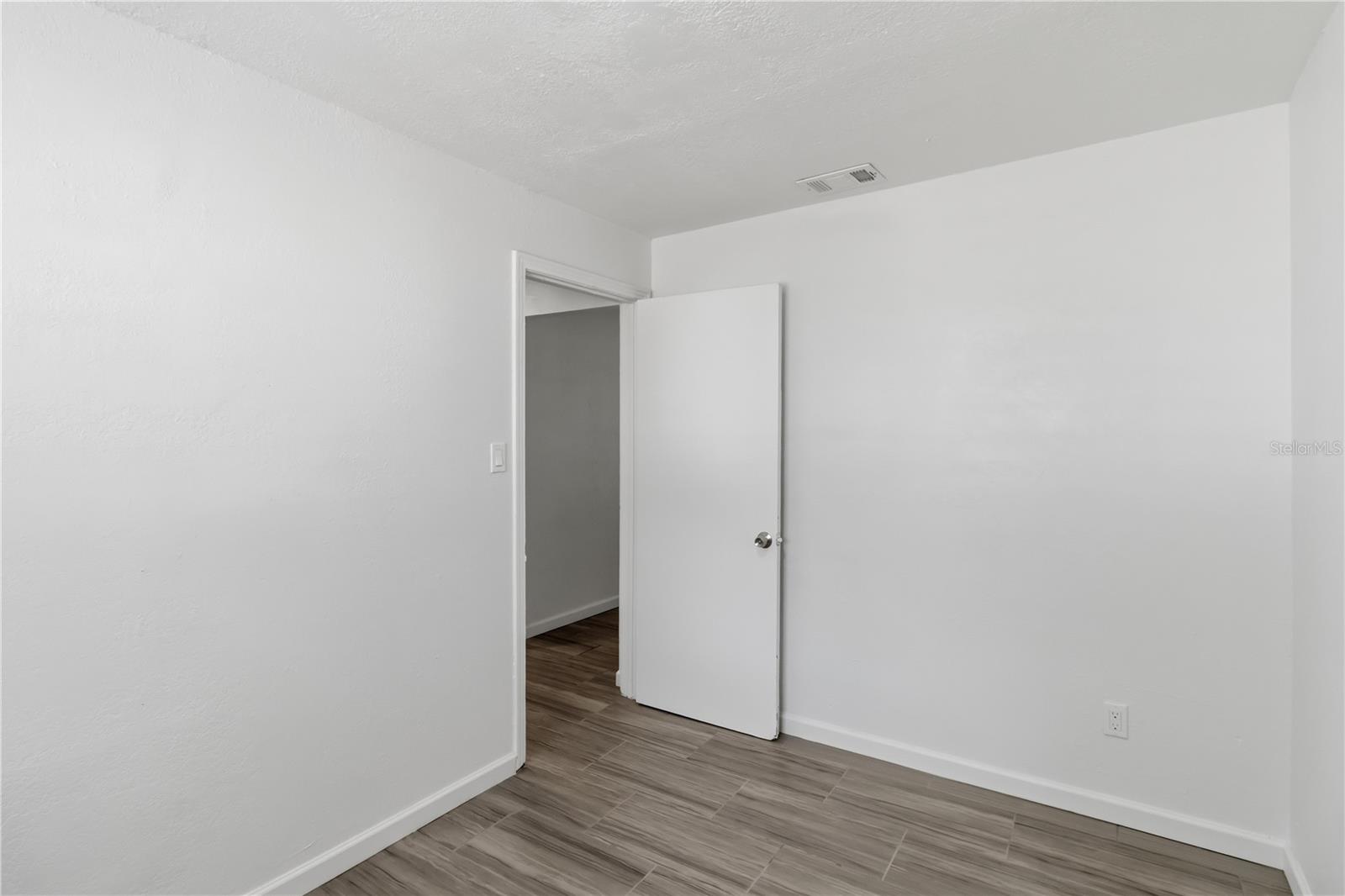 LAUREL TERRACE - Residential