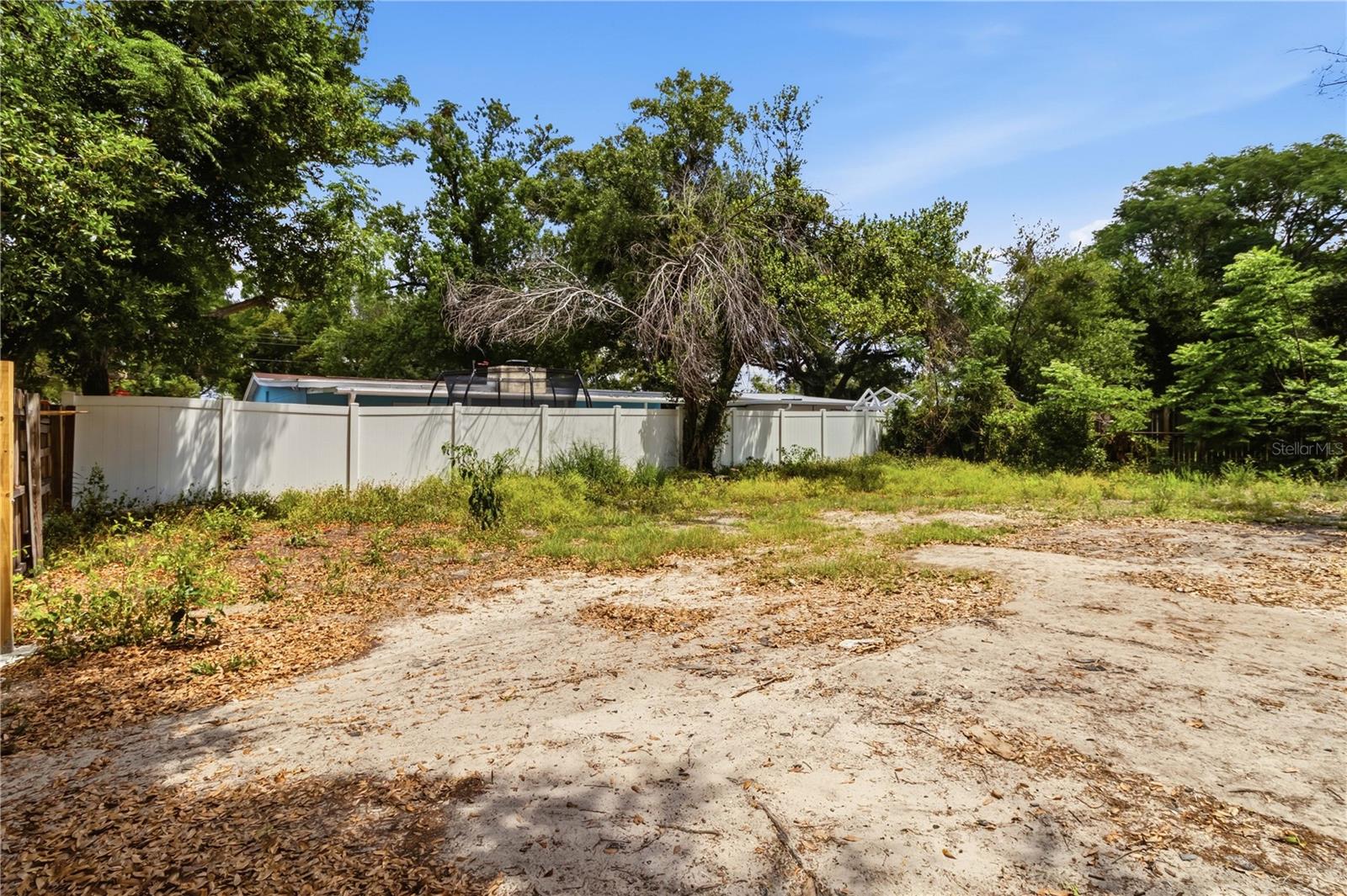 LAUREL TERRACE - Residential