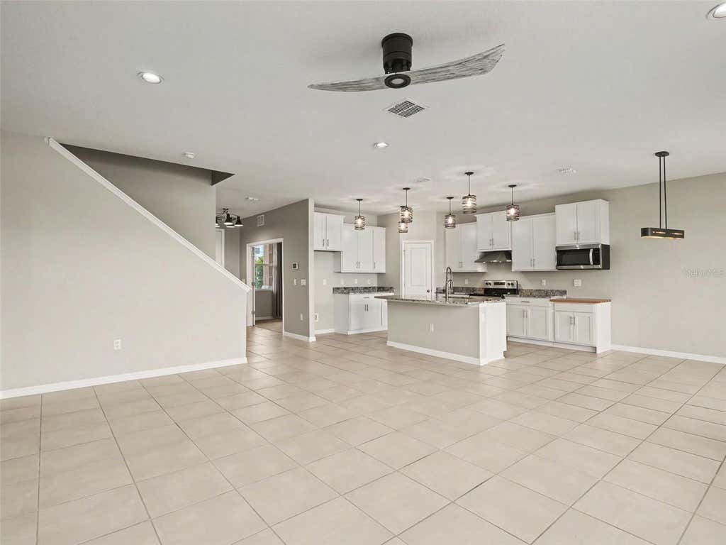Photo of 1167 Ocean Spray Drive, Ruskin, FL 33570 (MLS # A4701610)