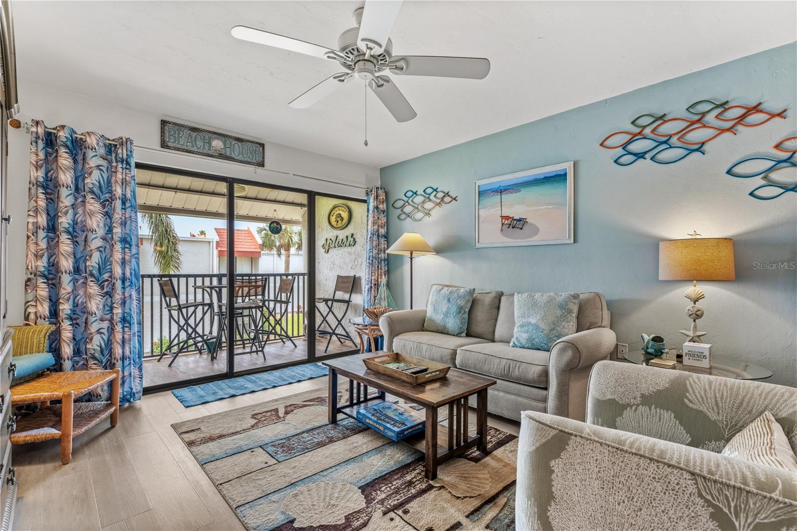 RUNAWAY BAY - Residential
