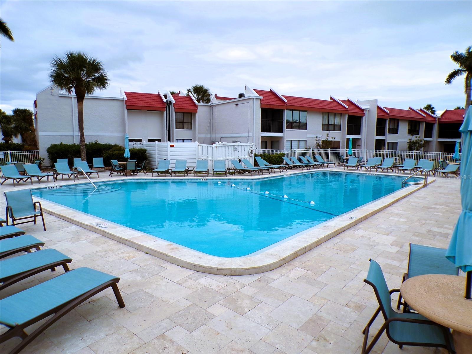 RUNAWAY BAY - Residential